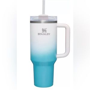 Stanley 40oz FlowState Quencher H2.0 Tumbler Dick’s Sporting Goods Exclusive